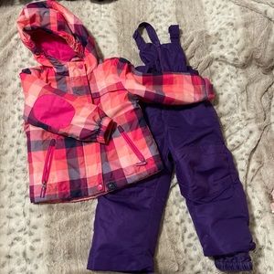 Girls 3t winter coat and snow pants Euc